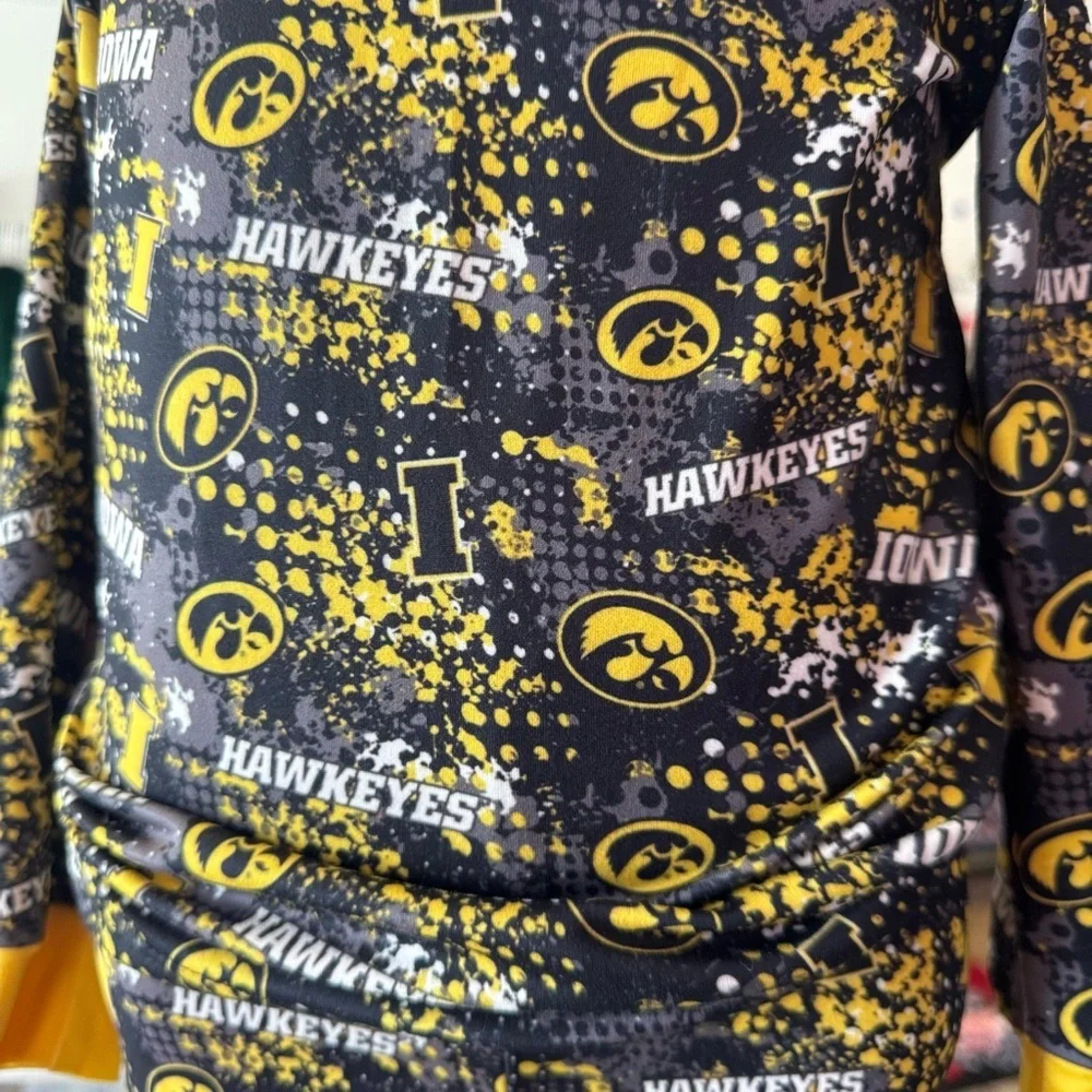 Iowa Hawkeyes Kids Pajamas - Black and Gold